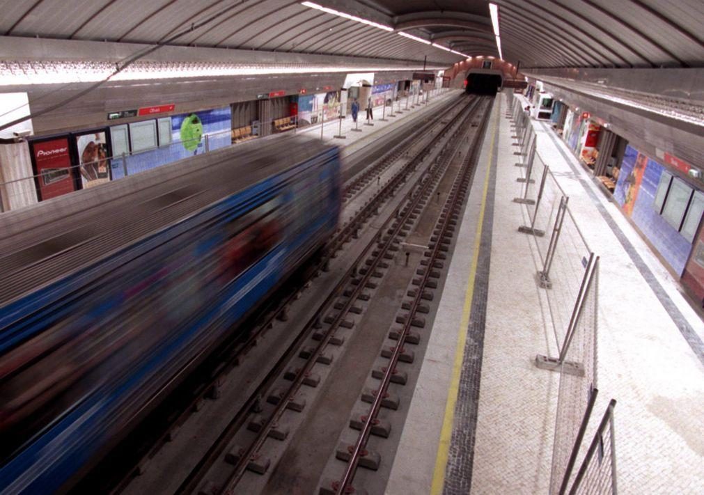 Circulação interrompida no metro de Lisboa entre Reboleira e Colégio Militar