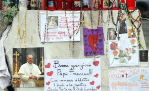 Papa Francisco mostra boa resposta aos cuidados de saúde