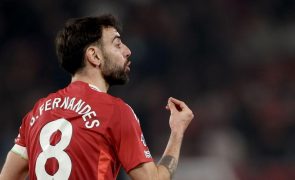 Bruno Fernandes marca mas Manchester United e Arsenal empatam na Premier League