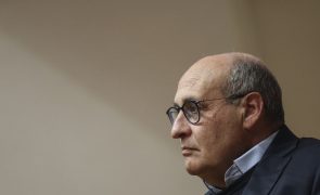 António Vitorino diz-se mais preocupado com o 