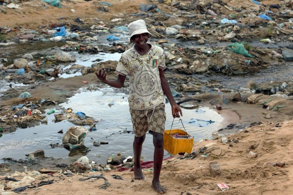 UNITA ouviu queixas de fome e pobreza 