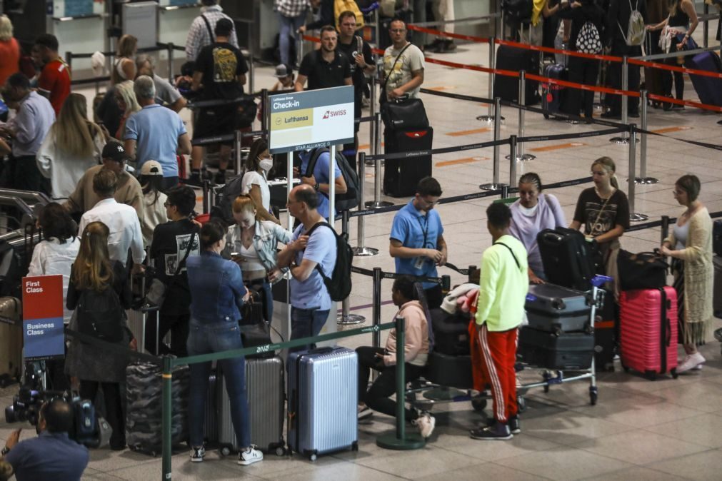 Passageiros nos aeroportos nacionais aumentam 6% em janeiro para 4,2 milhões