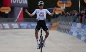 Ayuso vence penúltima etapa e fica muito perto da vitória final do Tirreno-Adriático