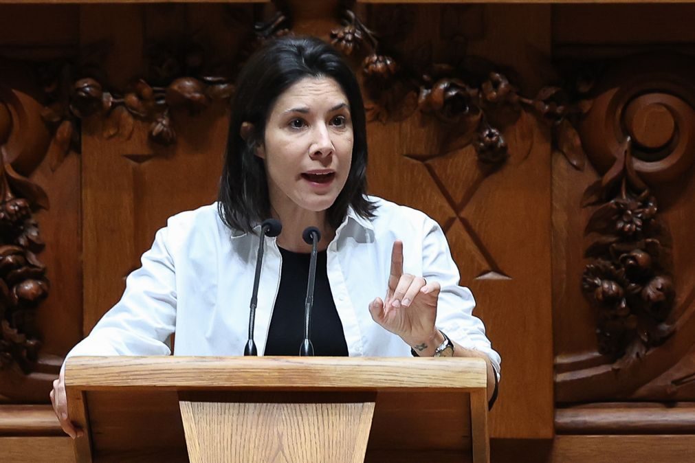 Deputados recusam levantar imunidade parlamentar de Joana Mortágua