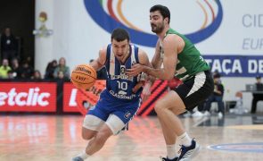 FC Porto vence Sporting e ergue Taça de Portugal de basquetebol pela 16.ª vez