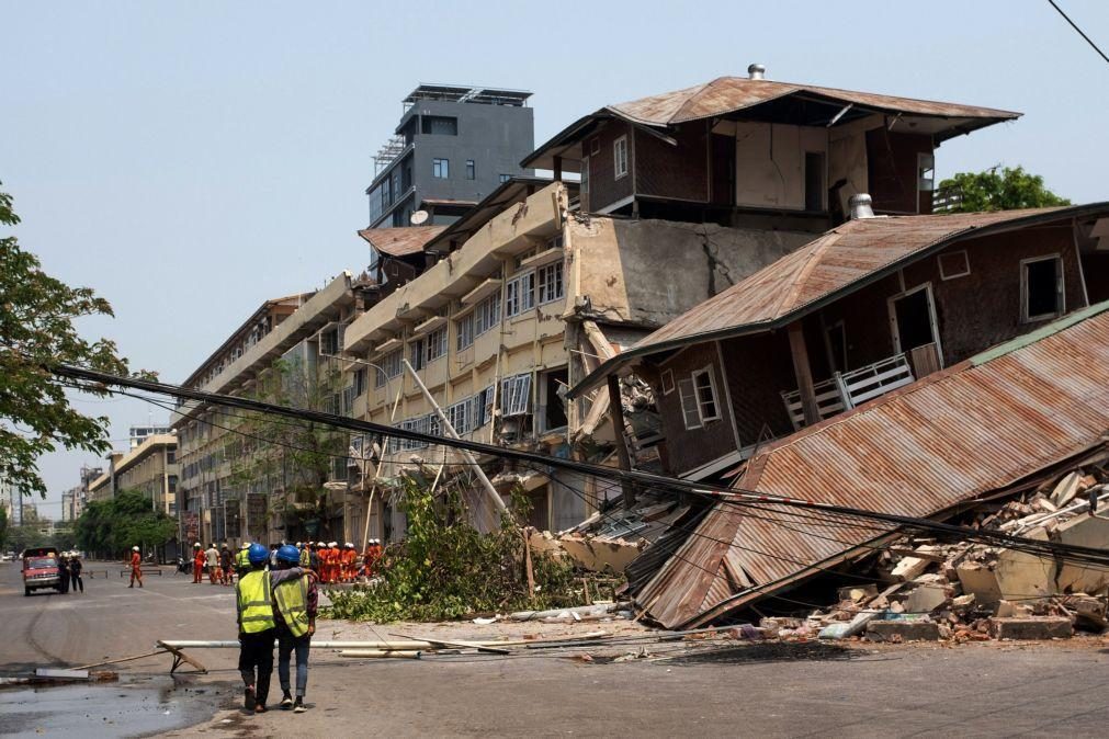 Cruz Vermelha pede apoio superior a 100 milhões de dólares para vítimas do sismo