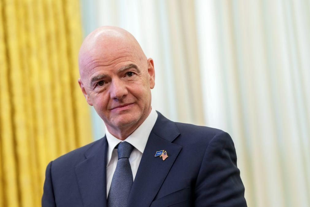 Infantino 'pré-atribui' Mundial feminino de 2031 nos EUA e de 2035 no Reino Unido