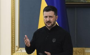 Zelensky qualifica de 