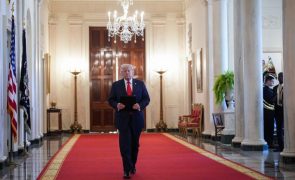 Trump critica Harvard e diz que a universidade 