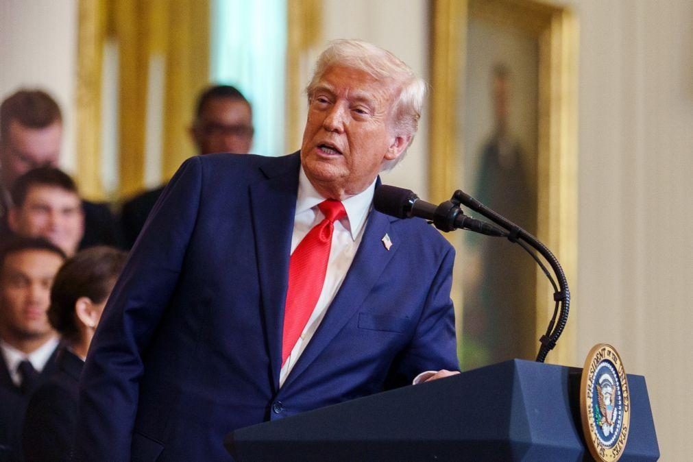 Há causa provável para responsabilizar governo de Trump por desrespeito