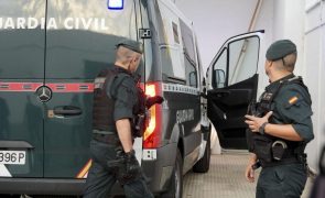 Polícia espanhola detém português suspeito de esfaquear outro em viagem de finalistas