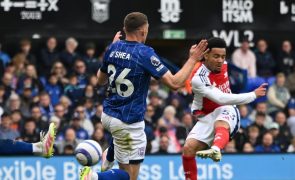 Arsenal vence e adia festa do título do Liverpool, Vitor Pereira bate Ruben Amorim