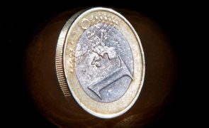 Euro ultrapassa 1,15 dólares e atinge recorde de novembro de 2021