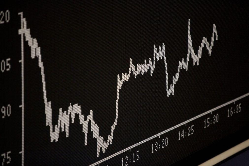 Défice da zona euro recua para 3,1% e dívida sobe para 87,4% em 2024