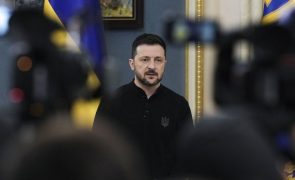Kiev pronta para negociar diretamente com Moscovo mas só após trégua