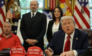 Trump diz a Putin que 