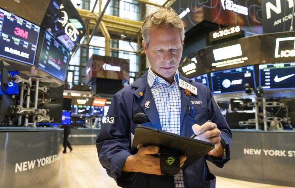 Bolsa em Wall Street negoceia mista no início da sessão