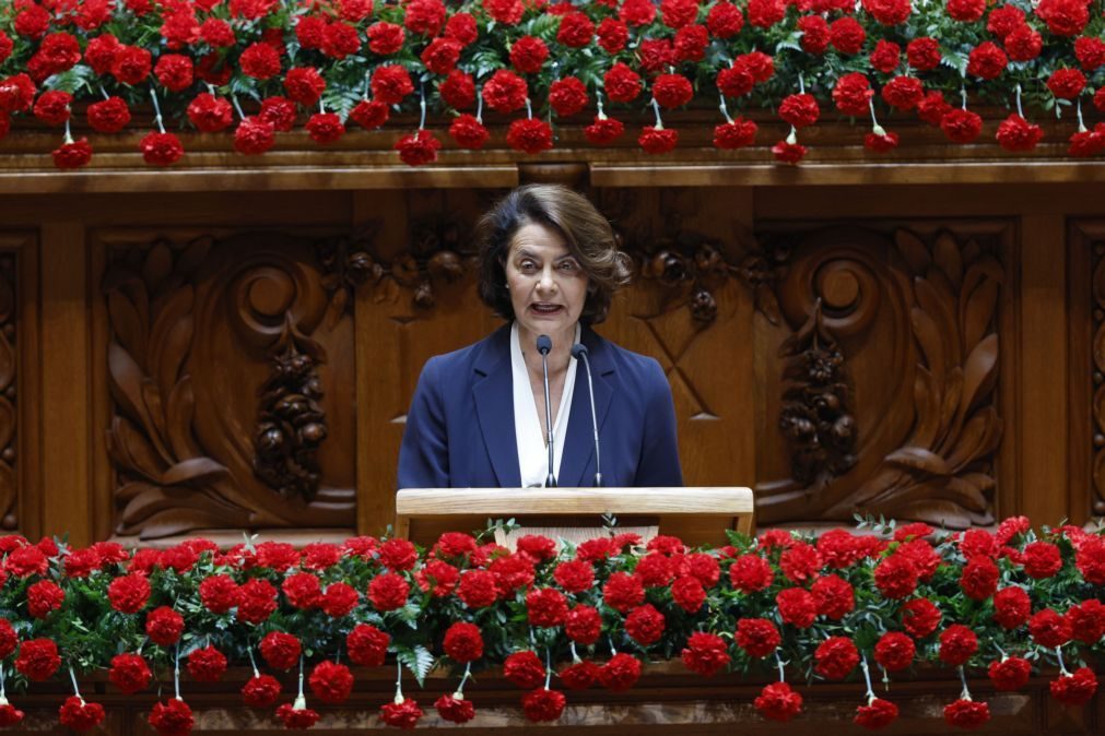 Teresa Morais pede