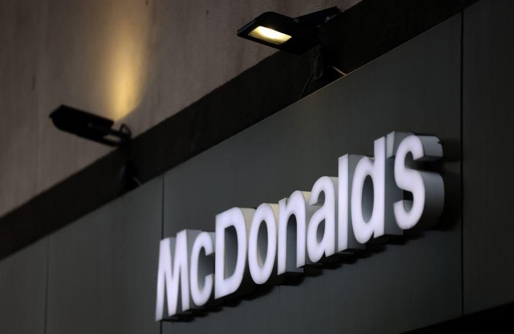McDonald's pede para registar a sua marca em carateres cirílicos na Rússia