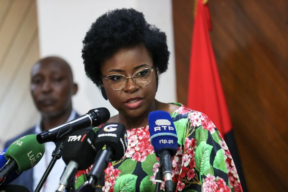 Angola reconhece problema de liquidez na origem de atrasos em pagamentos a empresas