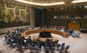 EUA pressionam Moscovo e Kiev a aceitar acordo de paz