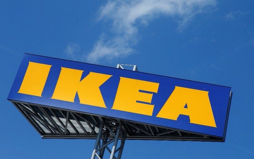 Ikea põe mulheres a fazer chichi num anúncio para ganharem desconto