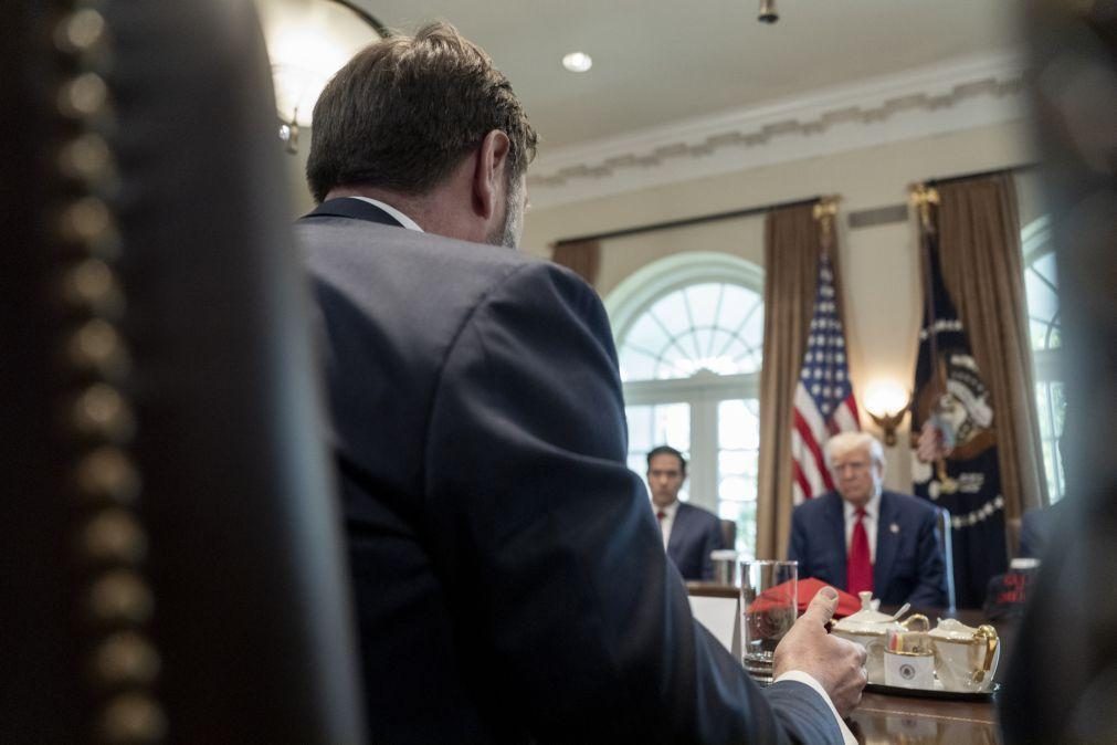 Parlamento dos Estados Unidos rejeita resolução para bloquear tarifas de Trump