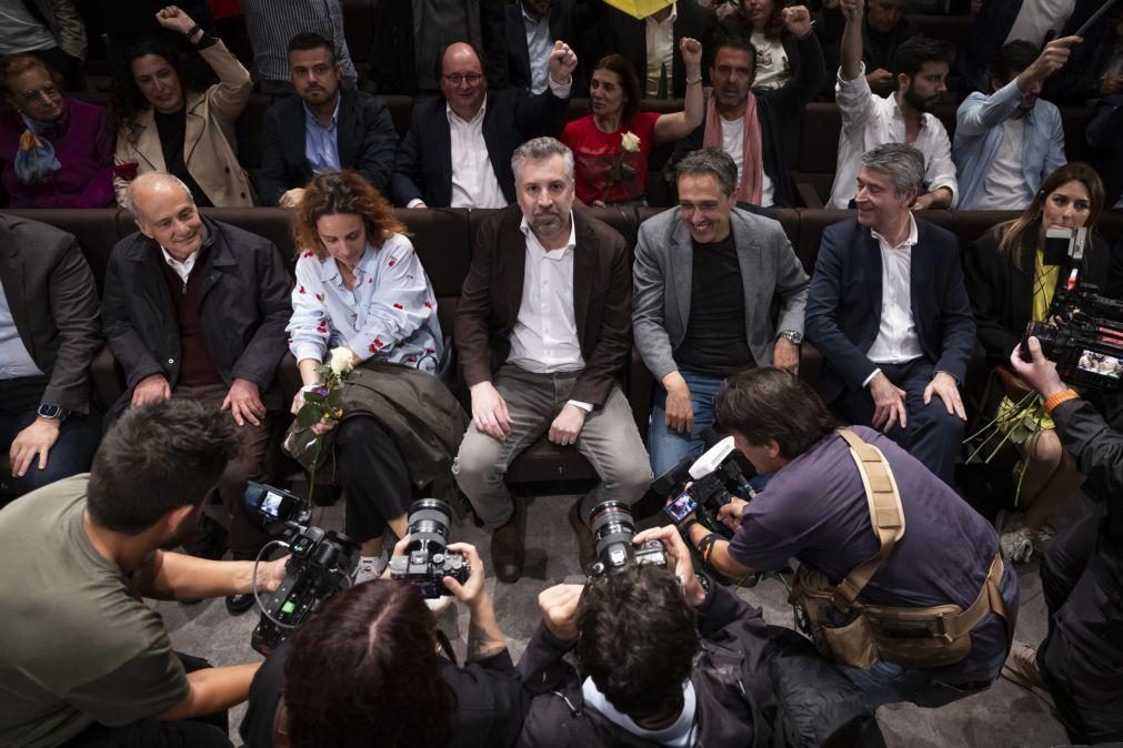 Pedro Nuno Santos diz que forma da AD lidar com crises