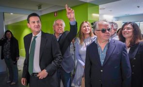 Rocha recebeu lenço de namorados do Minho mas recusou antecipar casamento com AD