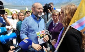 Rui Tavares lembra que votar é fácil e dá um 