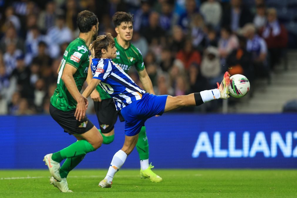 Rodrigo Mora renova com FC Porto até 2030