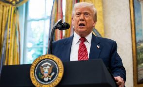 Trump anuncia acordo comercial com o Reino Unido