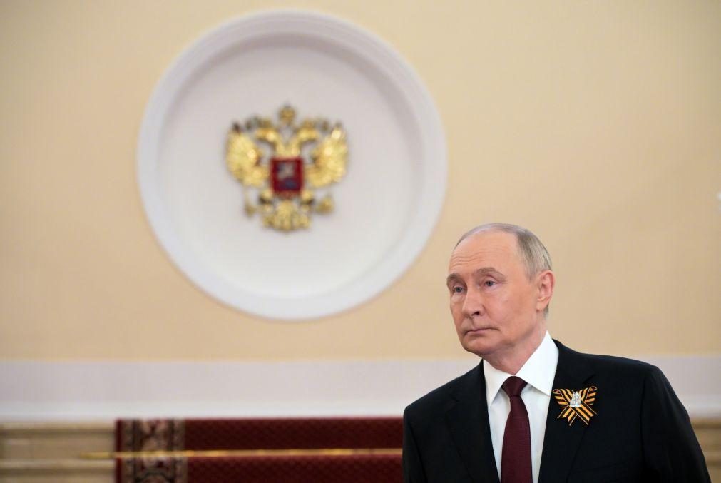 Putin destaca campanha contra Ucrânia no discurso do Dia da Vitória
