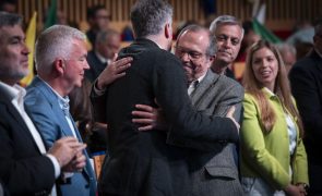 César avisa que AD pode precisar do Chega e que são 
