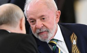 Lula da Silva vai à China em busca de investimentos no meio da guerra comercial de Trump