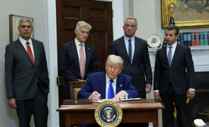 Trump admite aliviar sanções para permitir 
