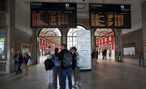 Greve na CP suprimiu 62% dos comboios previstos até às 19:00