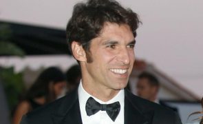 Cayetano Rivera Caiu-lhe um dente? Toureiro filmado em momento estranho...