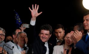 Europeísta Nicusor Dan venceu presidenciais da Roménia com 53,6% - oficial