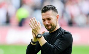 Treinador Francesco Farioli deixa Ajax após falhar conquista do título