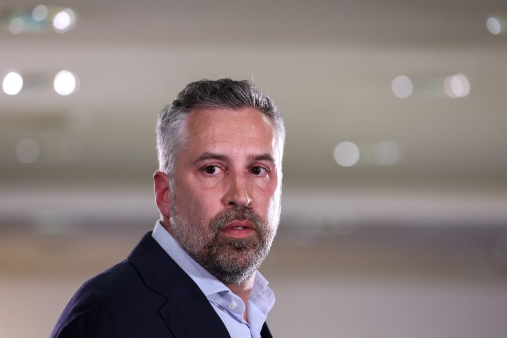 PGR aguarda mais alguns dias antes de decidir sobre inquérito a Pedro Nuno Santos