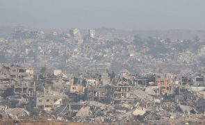 Líderes francês, britânico e canadiano ameaçam Israel com 