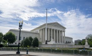 Supremo Tribunal dos EUA autoriza Trump a tirar estatuto legal a 350 mil venezuelanos