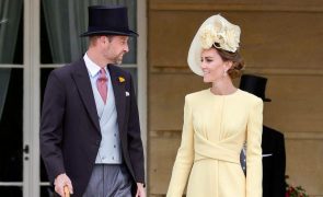 Kate Middleton - Tem uma sósia? “Da tiara aos pés”
