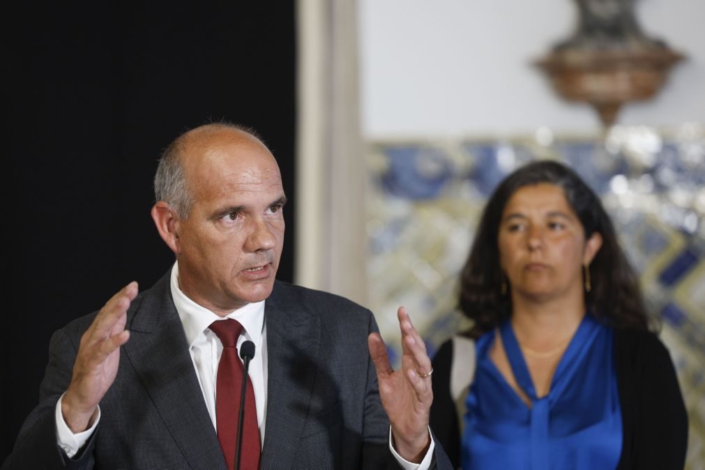 PCP diz que revisão da Constituição é