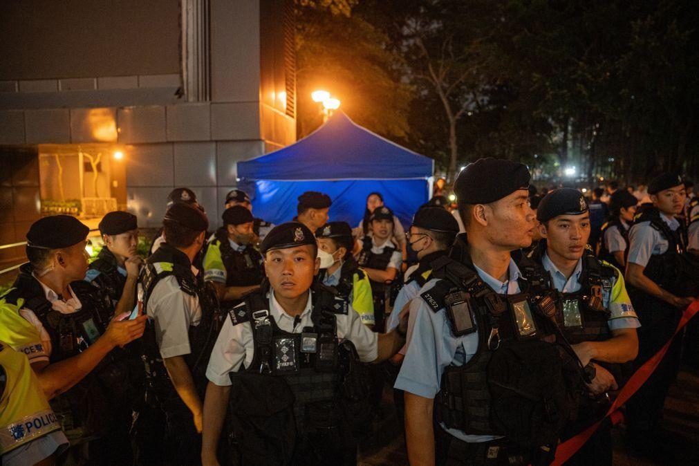 Hong Kong volta a realizar carnaval em aniversário de massacre de Tiananmen