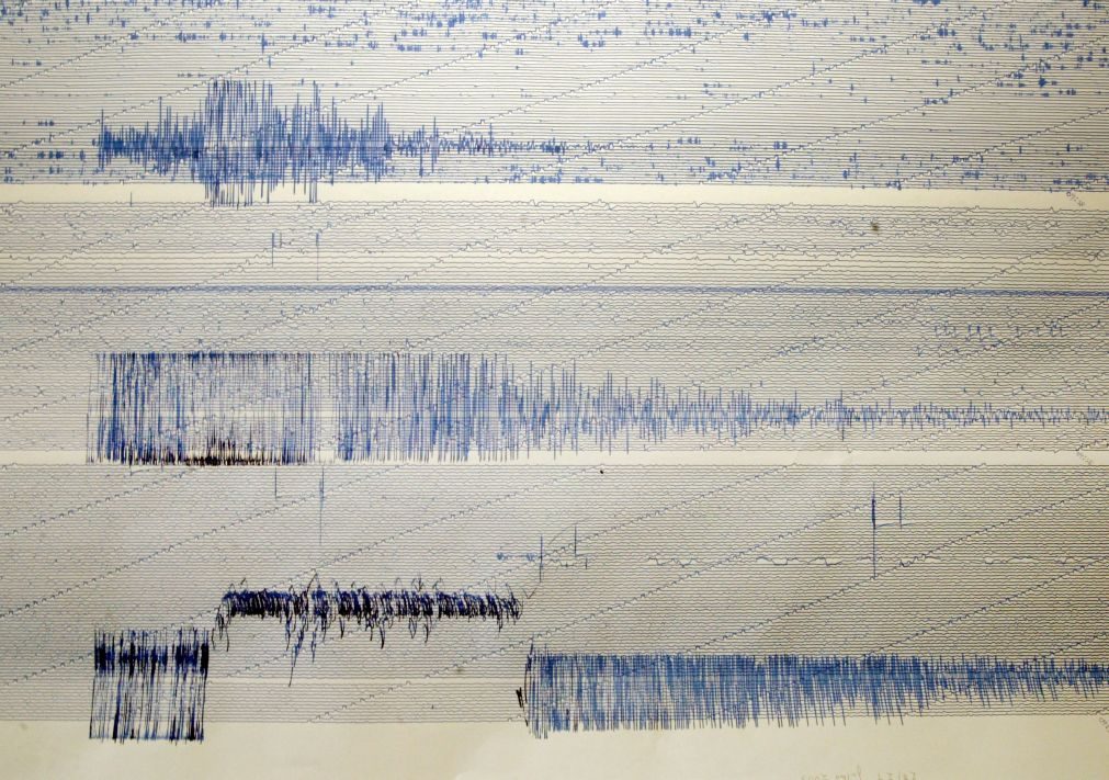 Cerca de 130 sismos registados desde as 02:53 em São Miguel