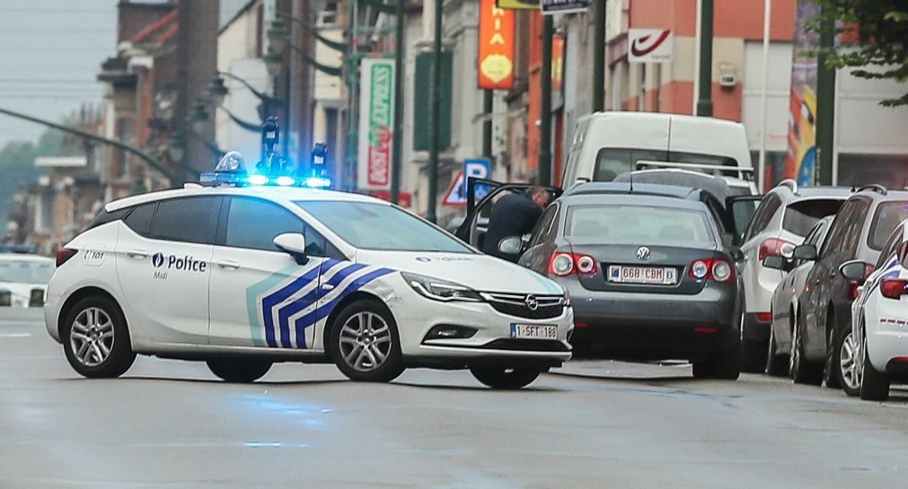 Terrorismo: Polícia belga detém 8 suspeitos em Molenbeek