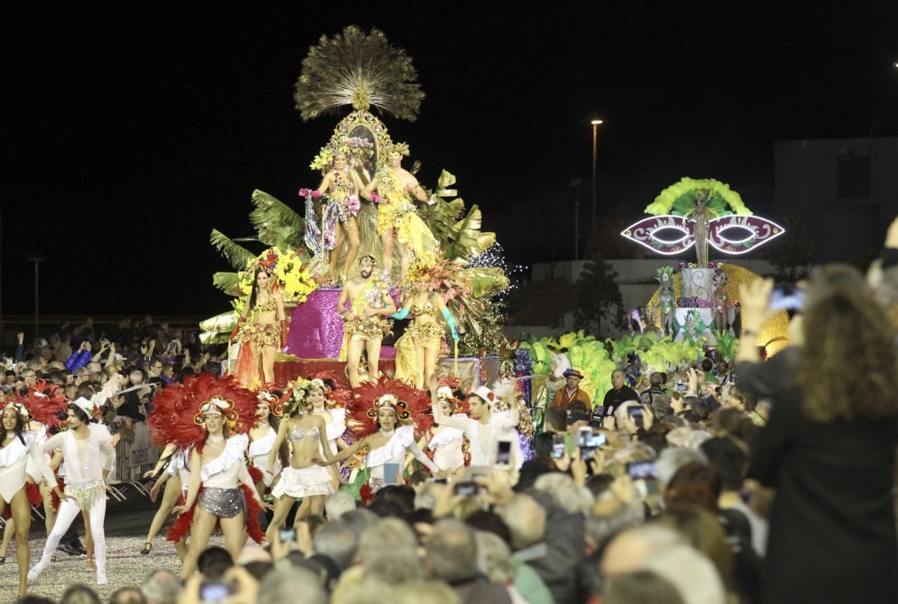 PS, PSD e CDS chumbam Carnaval como feriado obrigatório