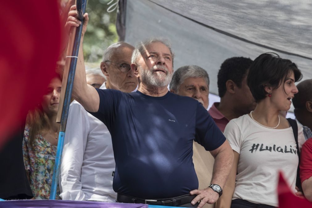 Supremo Tribunal Federal do Brasil inicia julgamento eletrónico que pode libertar Lula da Silva